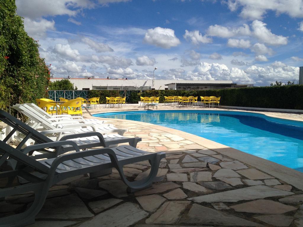Granada Holidays Guest House Sao Martinho do Porto Exterior photo