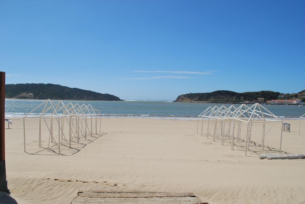 Granada Holidays Guest House Sao Martinho do Porto Exterior photo